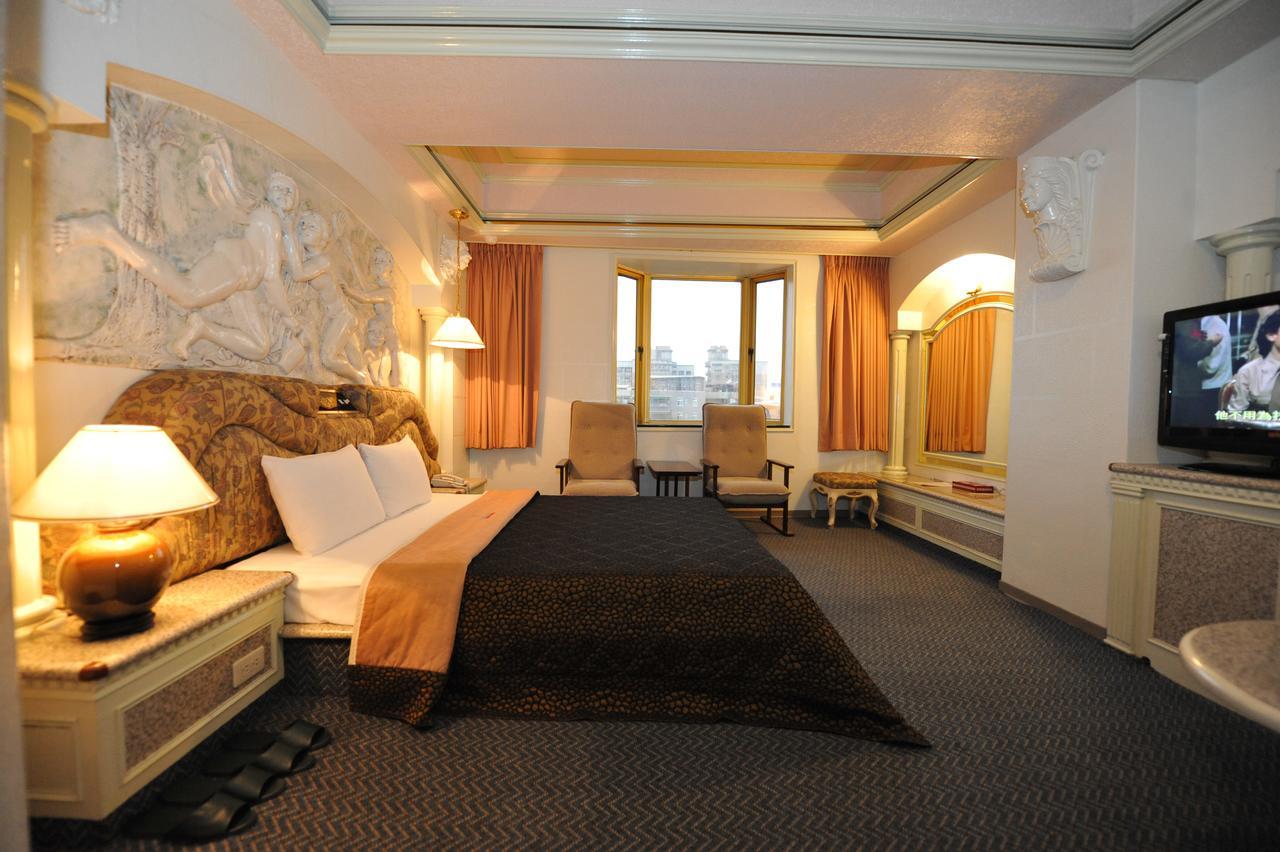 Cyue Chao Hotel Taoyuan Extérieur photo